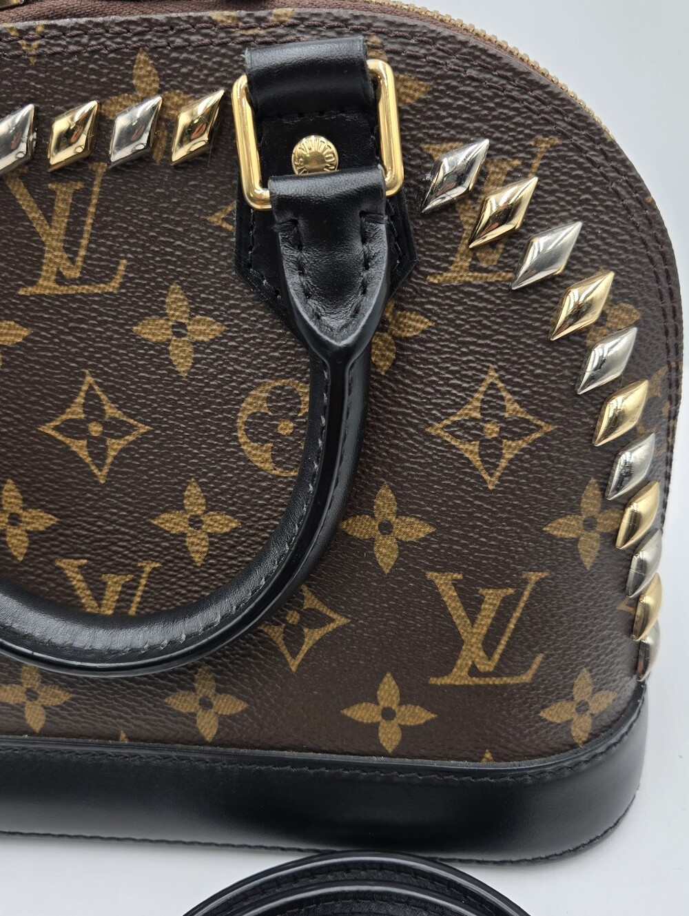 Louis Vuitton Limited Edition Monogram Macassar Canvas Studded Alma - COA incl - Picture 14 of 14